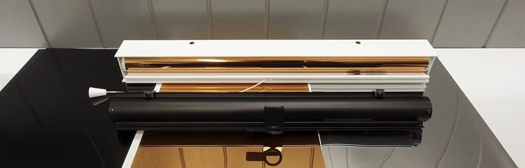 Solfilmsrullgardin till förarhytter